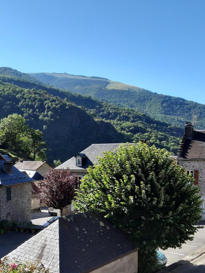 Maison Des Trois Ormeaux Vila Cier-de-Luchon Exterior foto